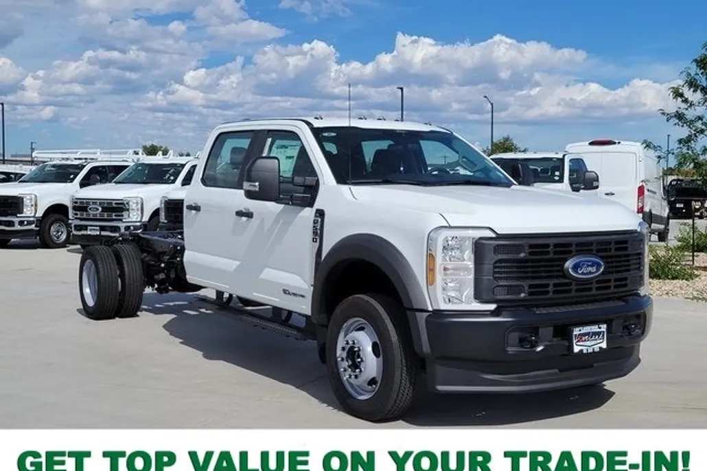 2026 Ford F-550 photo 1