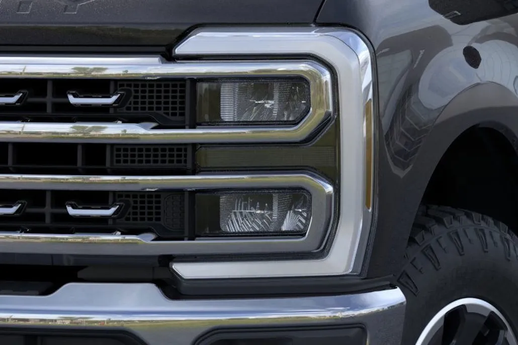2026 Ford F-250 Lariat photo 1