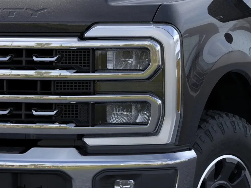 2026 Ford F-250 Lariat photo 1