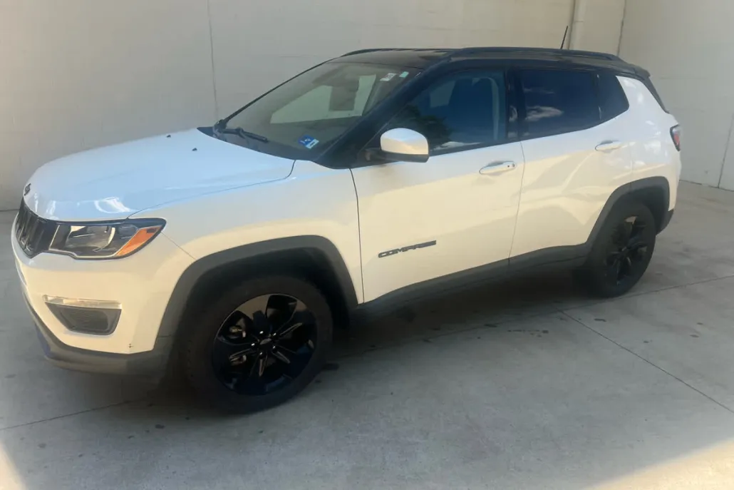 2020 Jeep Compass Latitude photo 1
