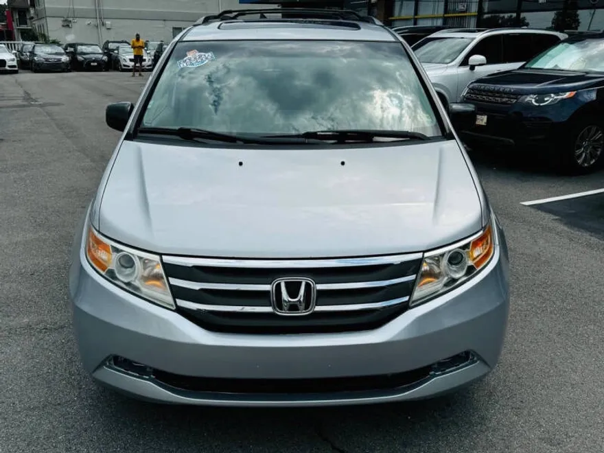 2011 Honda Odyssey EX-L photo 1