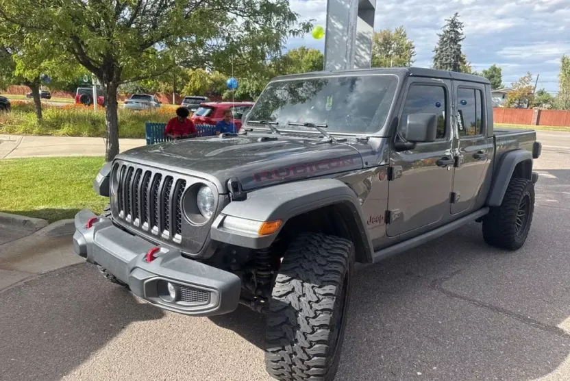 2023 Jeep Gladiator Rubicon photo 1