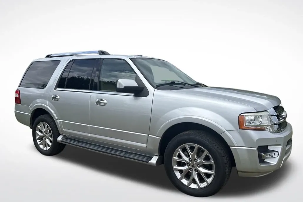 2017 Ford Expedition Limited photo 1