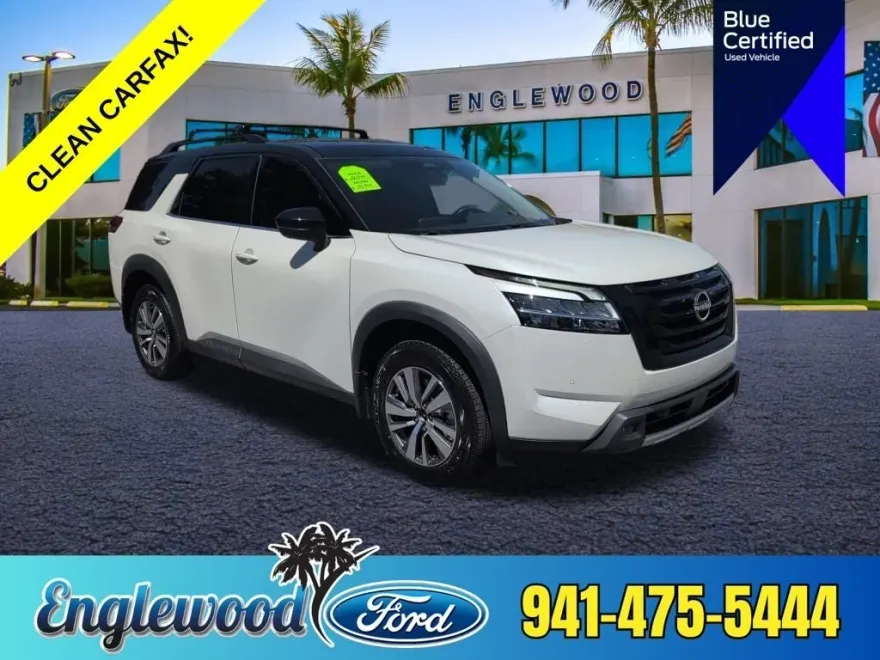 2023 Nissan Pathfinder SL photo 1