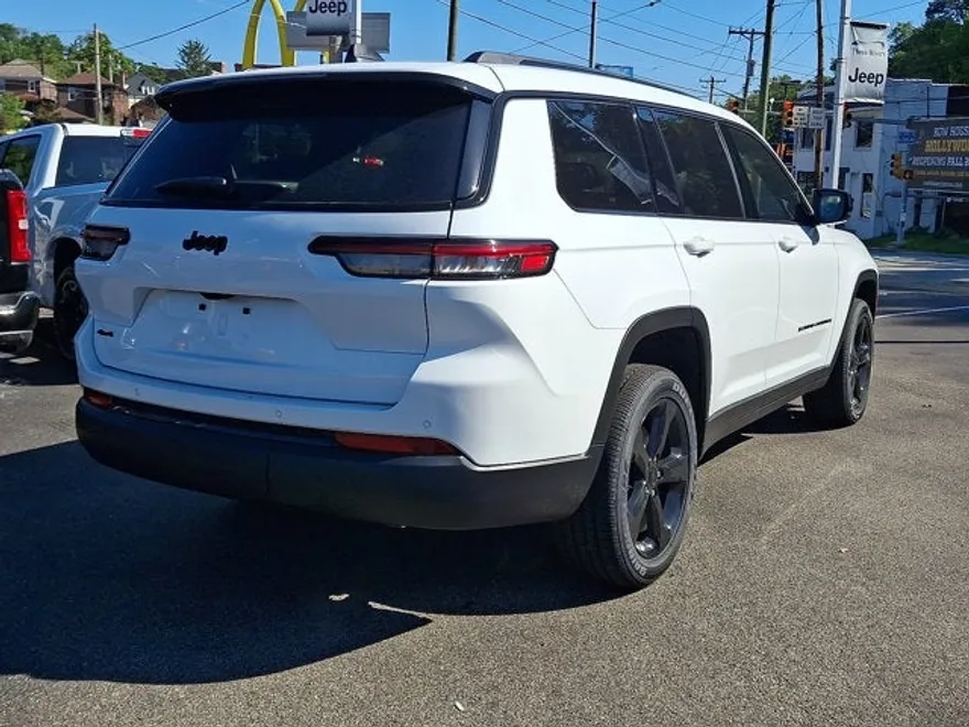 2025 Jeep Grand Cherokee Altitude X photo 1
