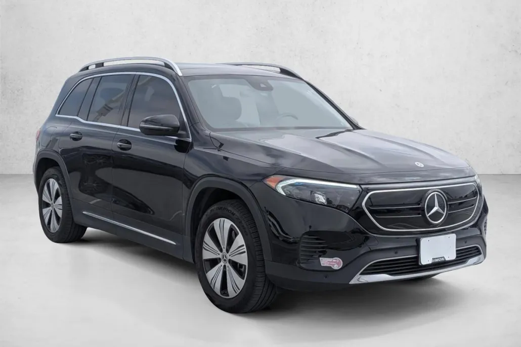 2023 Mercedes Benz EQB 300 4MATIC photo 1