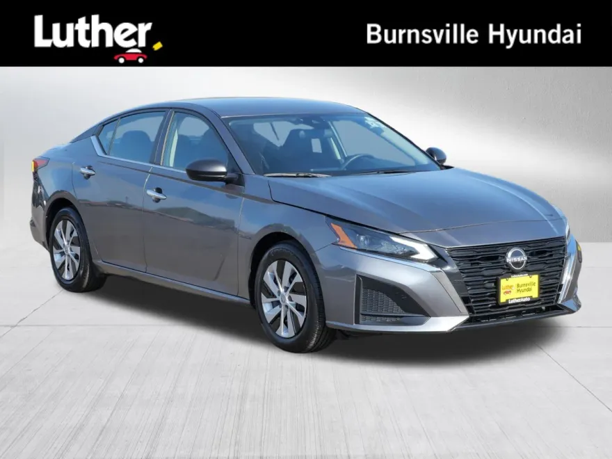 2024 Nissan Altima 2.5 S photo 1