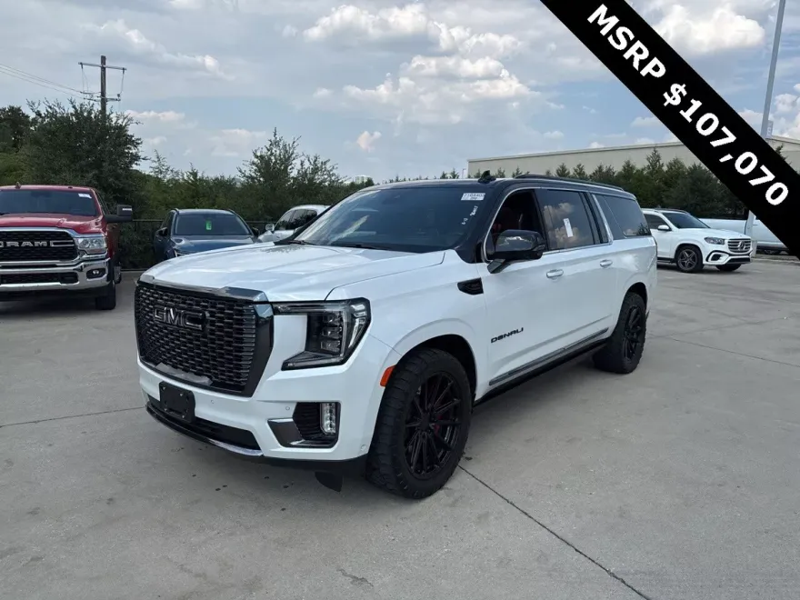 2023 Gmc Yukon XL Denali Ultimate photo 1