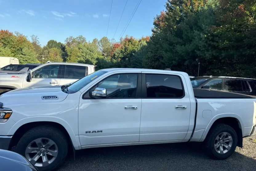 2021 Ram 1500 Laramie photo 1