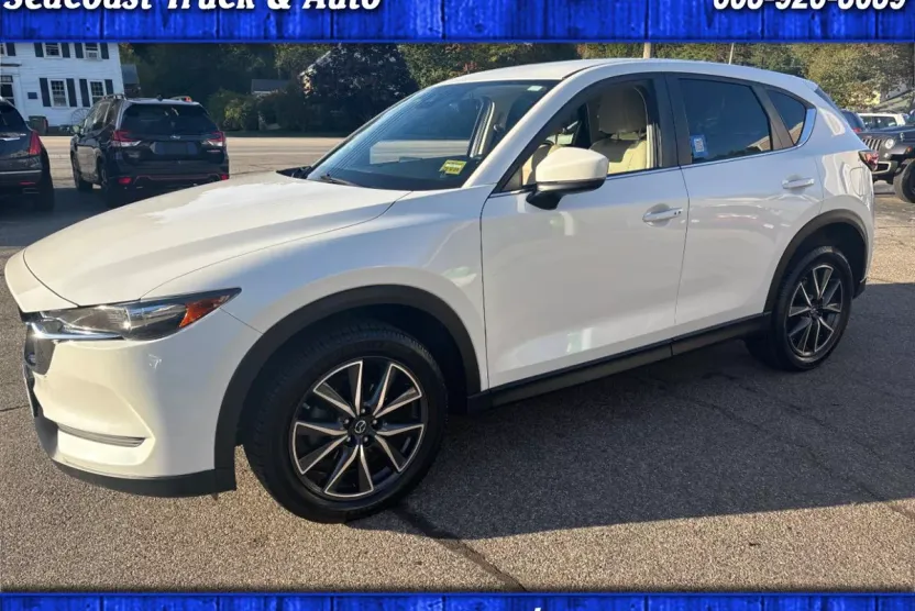 2018 Mazda CX-5 Touring photo 1