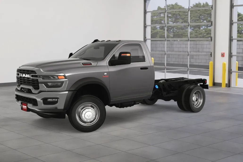 2025 Ram 5500 Tradesman photo 1