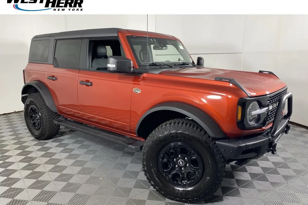 2024 Ford Bronco Wildtrak photo 1