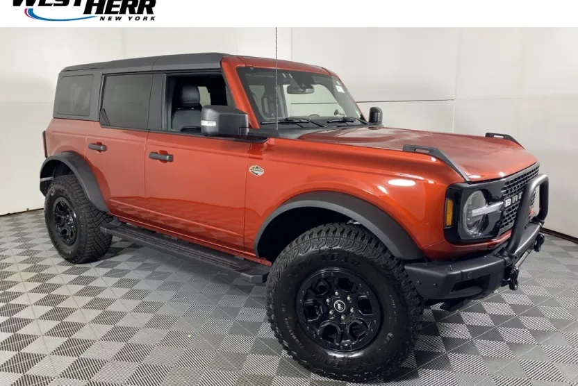 2024 Ford Bronco Wildtrak photo 1