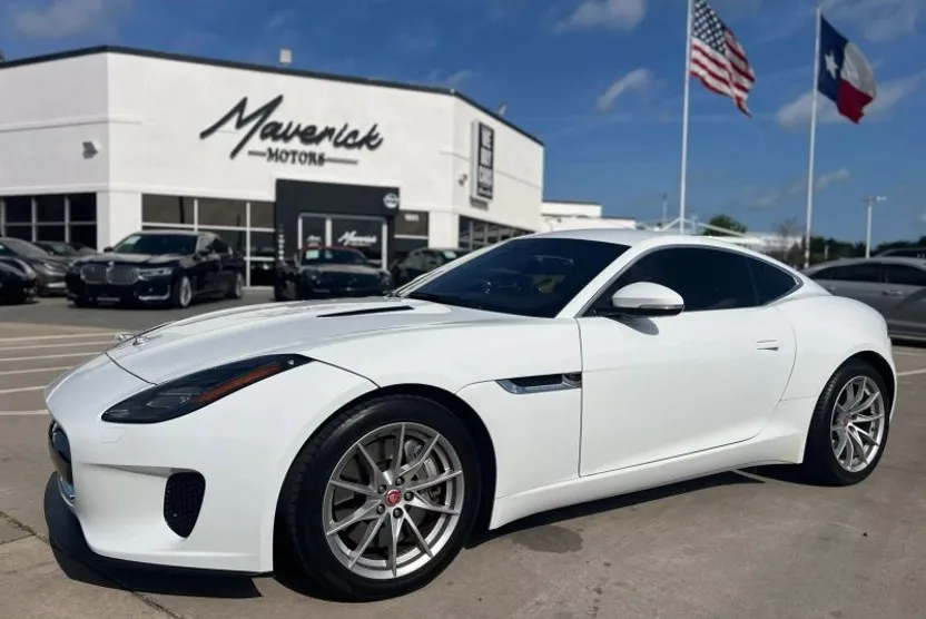 2020 Jaguar F-TYPE P300 photo 1