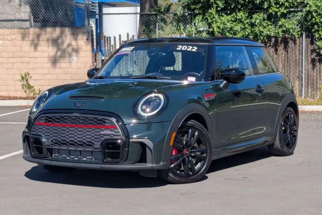 2022 Mini Cooper 2 Door Hardtop photo 1
