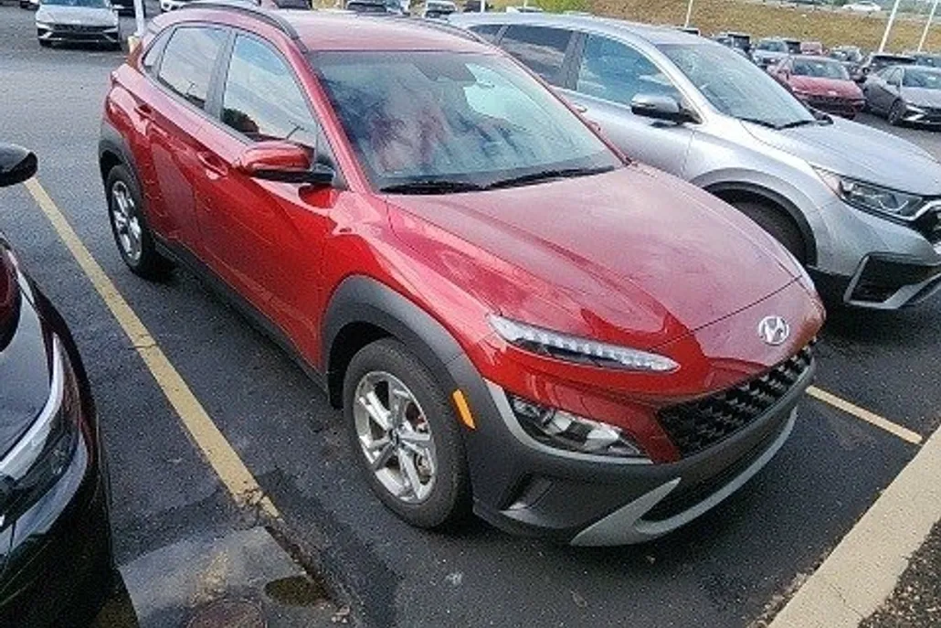 2023 Hyundai Kona SEL photo 1