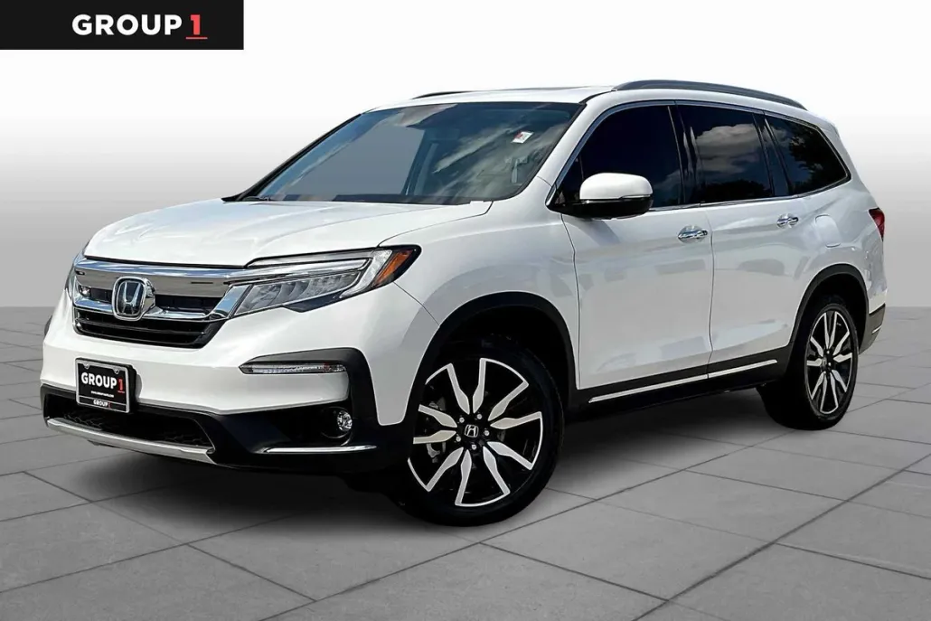 2022 Honda Pilot Touring photo 1
