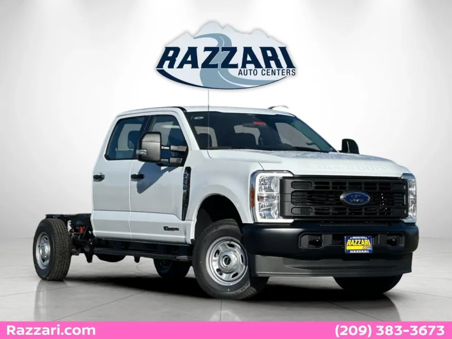 2025 Ford F-250 XL photo 1