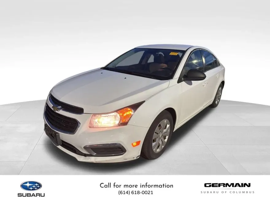 2016 Chevrolet Cruze LS photo 1