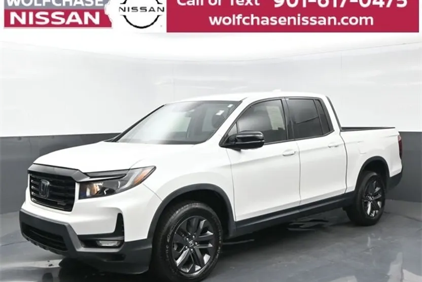 2021 Honda Ridgeline Sport photo 1