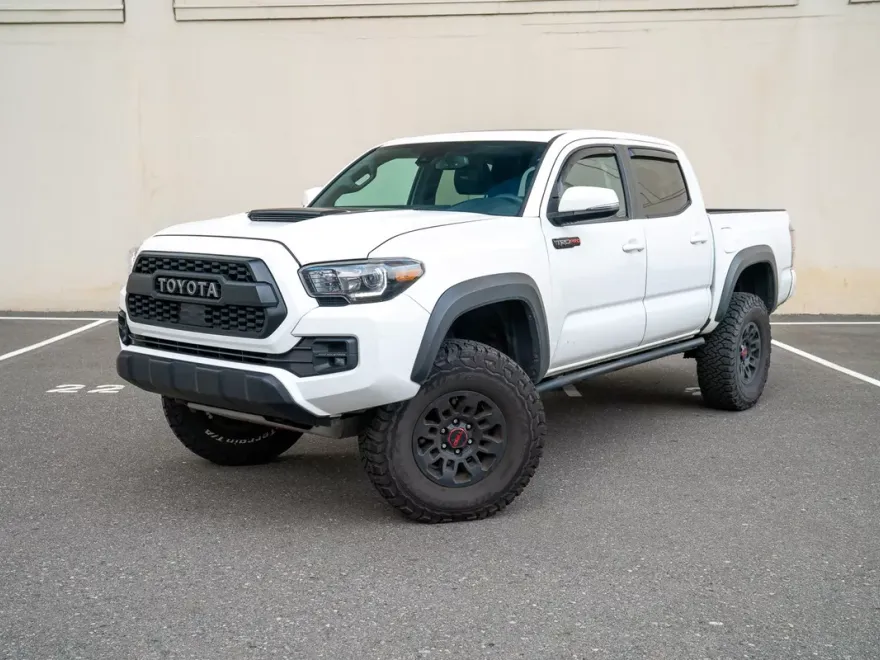 2019 Toyota Tacoma TRD Pro V6 photo 1
