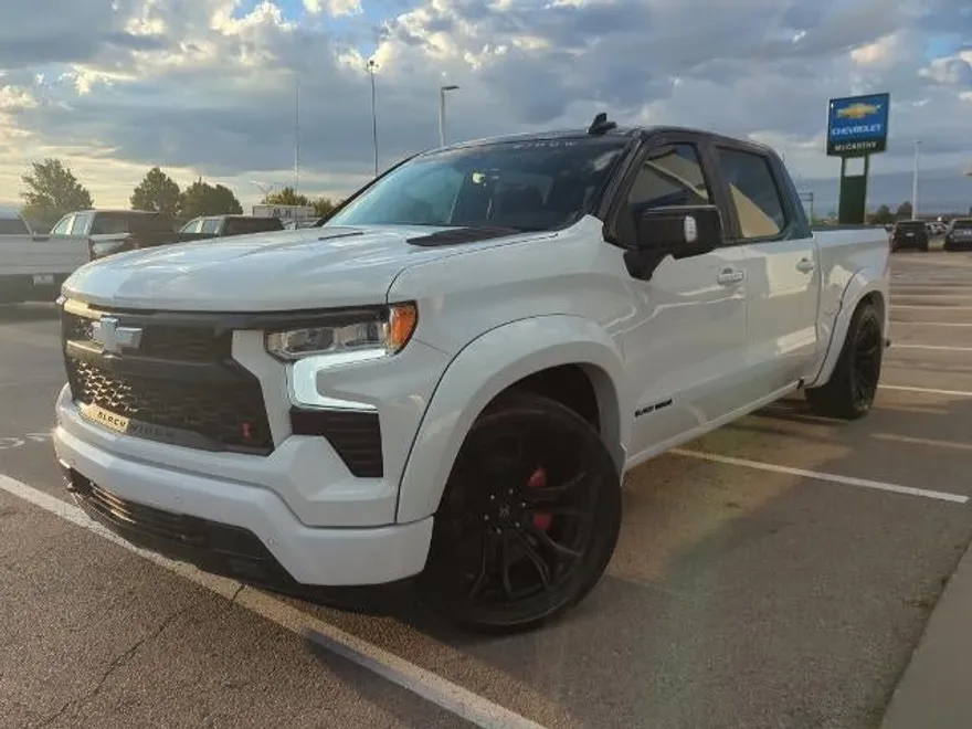2025 Chevrolet Silverado 1500 RST photo 1