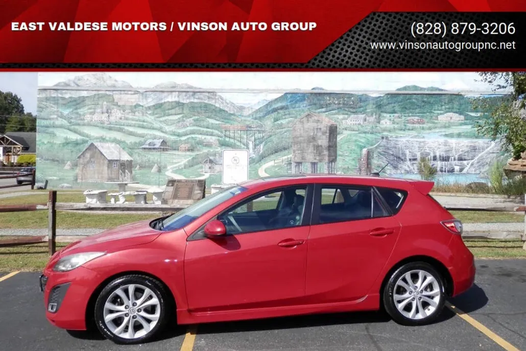 2011 Mazda Mazda3 s Grand Touring Hatchback photo 1