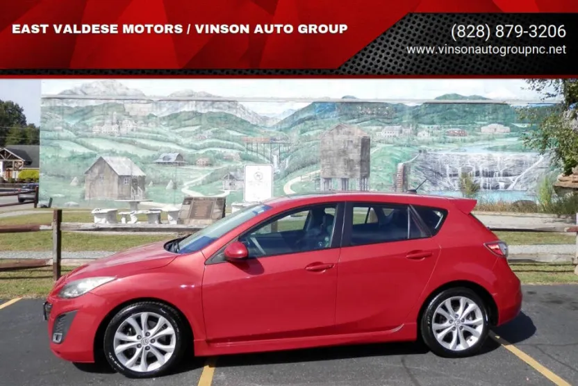 2011 Mazda Mazda3 s Grand Touring Hatchback photo 1