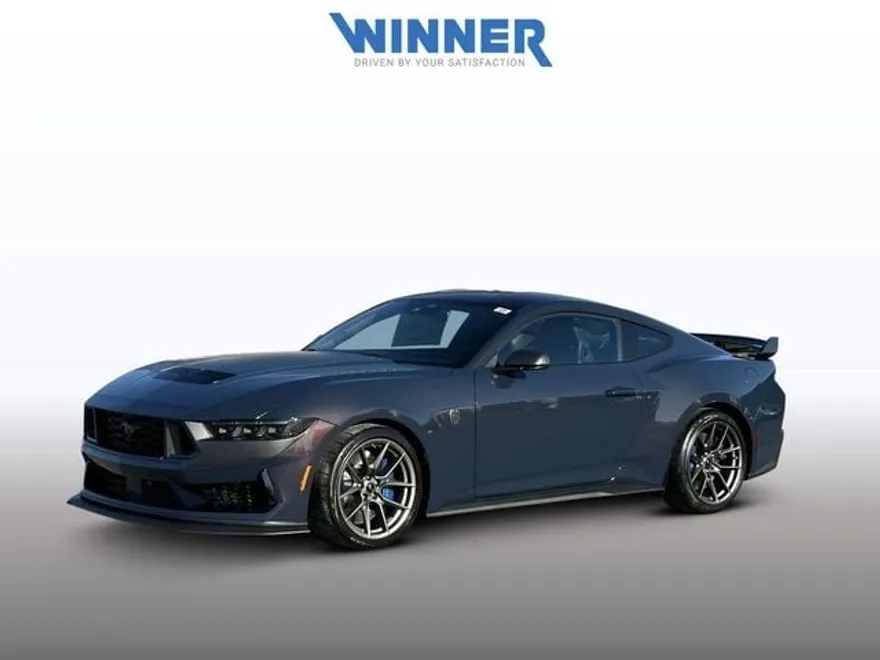 2024 Ford Mustang Dark Horse Deluxe photo 1