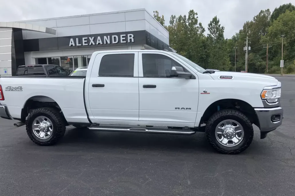 2022 Ram 2500 Tradesman photo 1