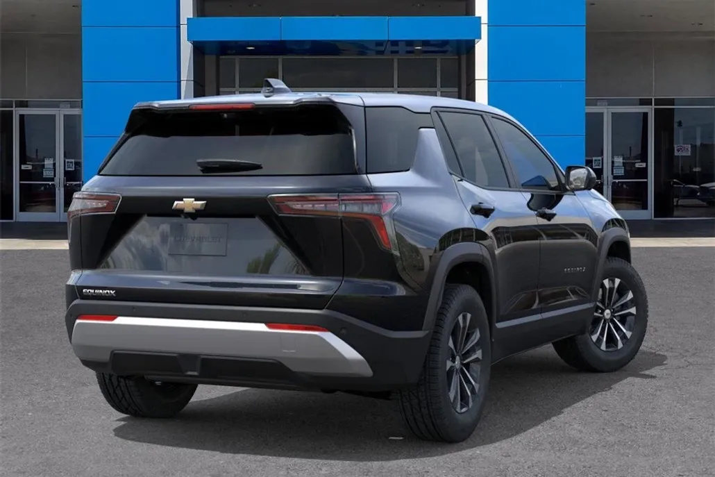 2026 Chevrolet Equinox LT photo 1