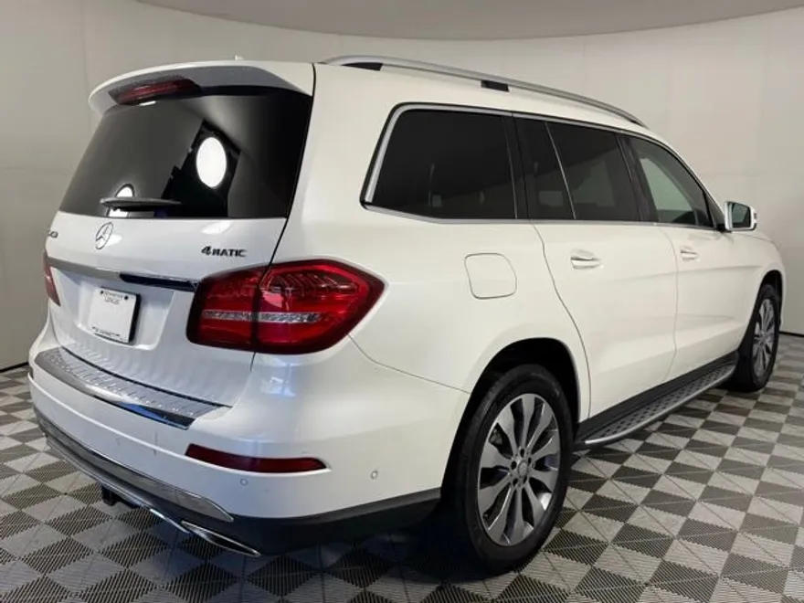 2017 Mercedes Benz GLS 450 4MATIC photo 1