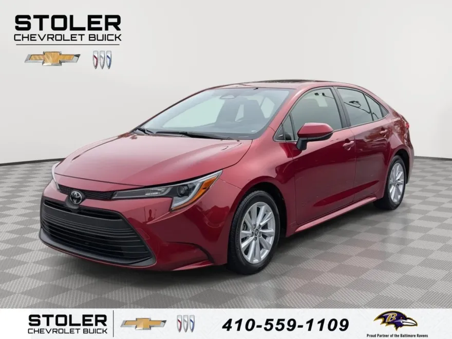 2024 Toyota Corolla LE photo 1