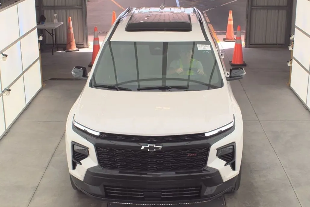 2024 Chevrolet Traverse RS photo 1