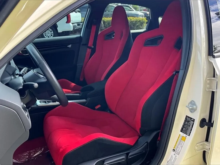 2023 Honda Civic Type R photo 1