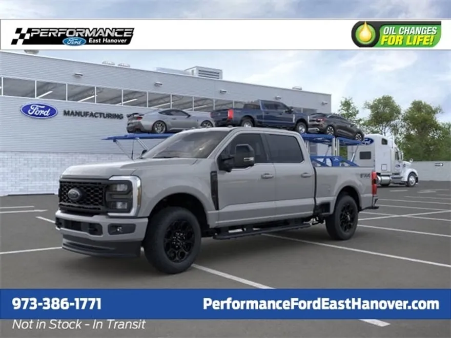 2025 Ford F-350 Lariat photo 1