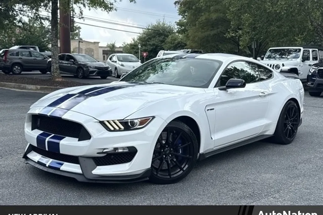 2016 Ford Mustang Shelby GT350 photo 1