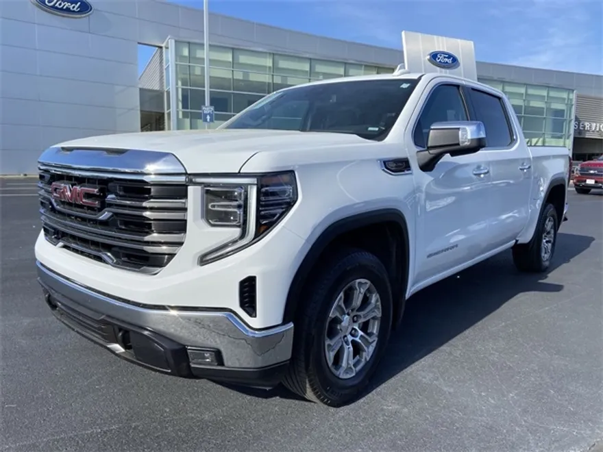 2024 Gmc Sierra 1500 SLT photo 1