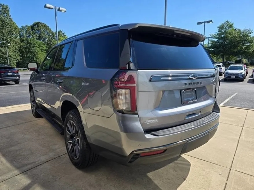 2021 Chevrolet Tahoe Z71 photo 1