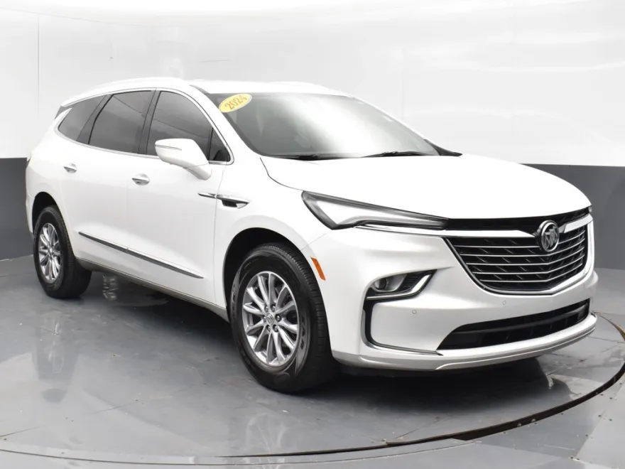 2024 Buick Enclave Premium photo 1