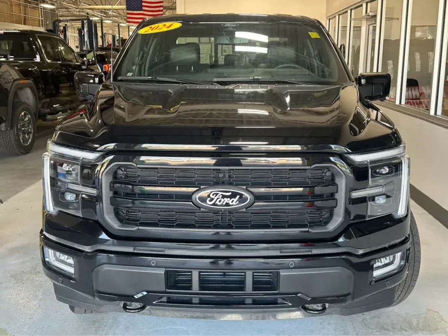 2024 Ford F-150 Lariat photo 1