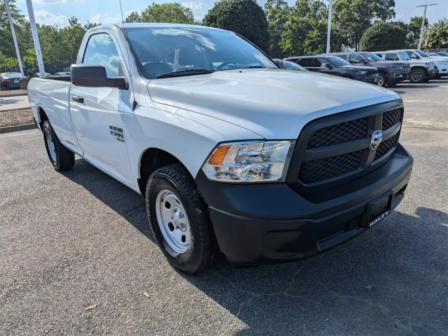2019 Ram 1500 Classic Tradesman photo 1