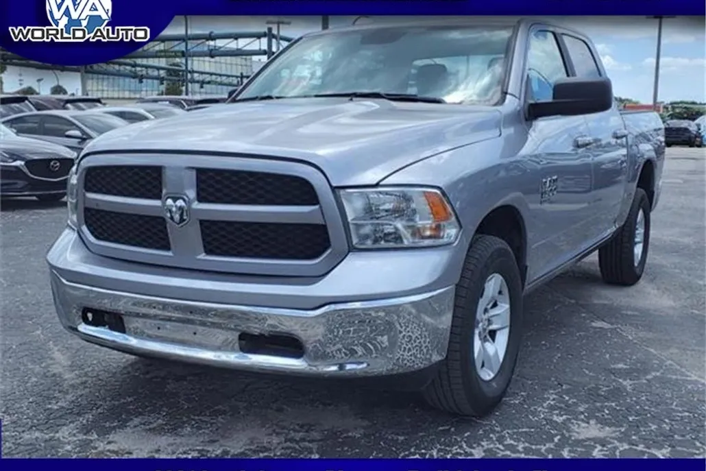 2021 Ram 1500 Classic SLT photo 1