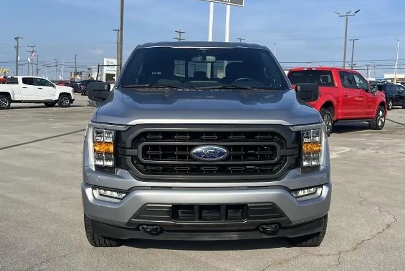 2021 Ford F-150 XLT photo 1