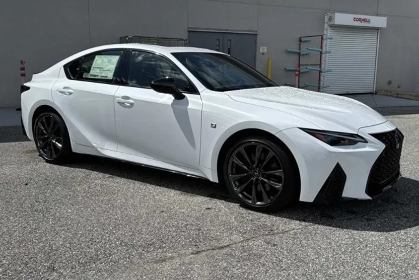 2025 Lexus IS 350 F SPORT photo 1