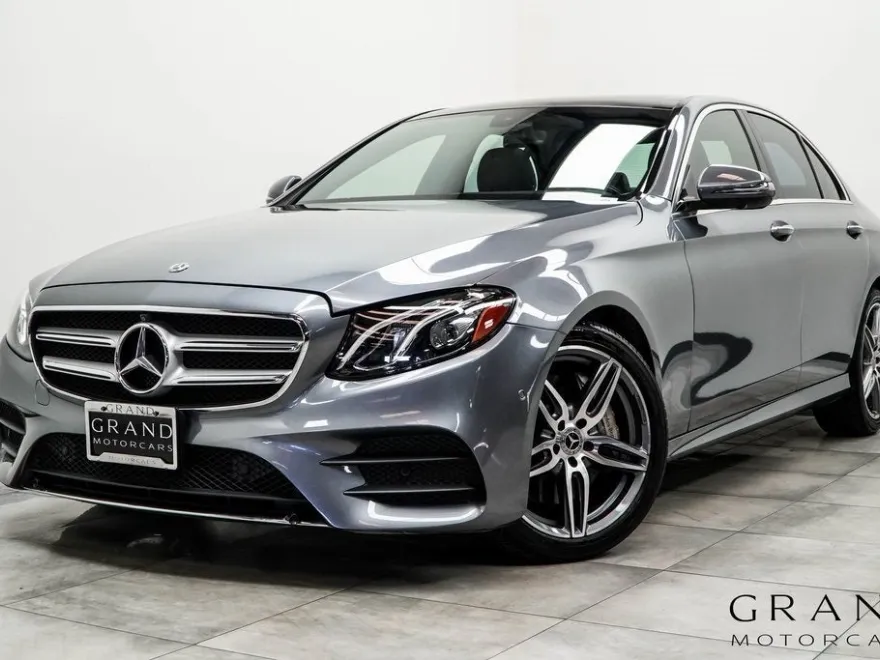 2020 Mercedes Benz E 350 4MATIC Sedan photo 1