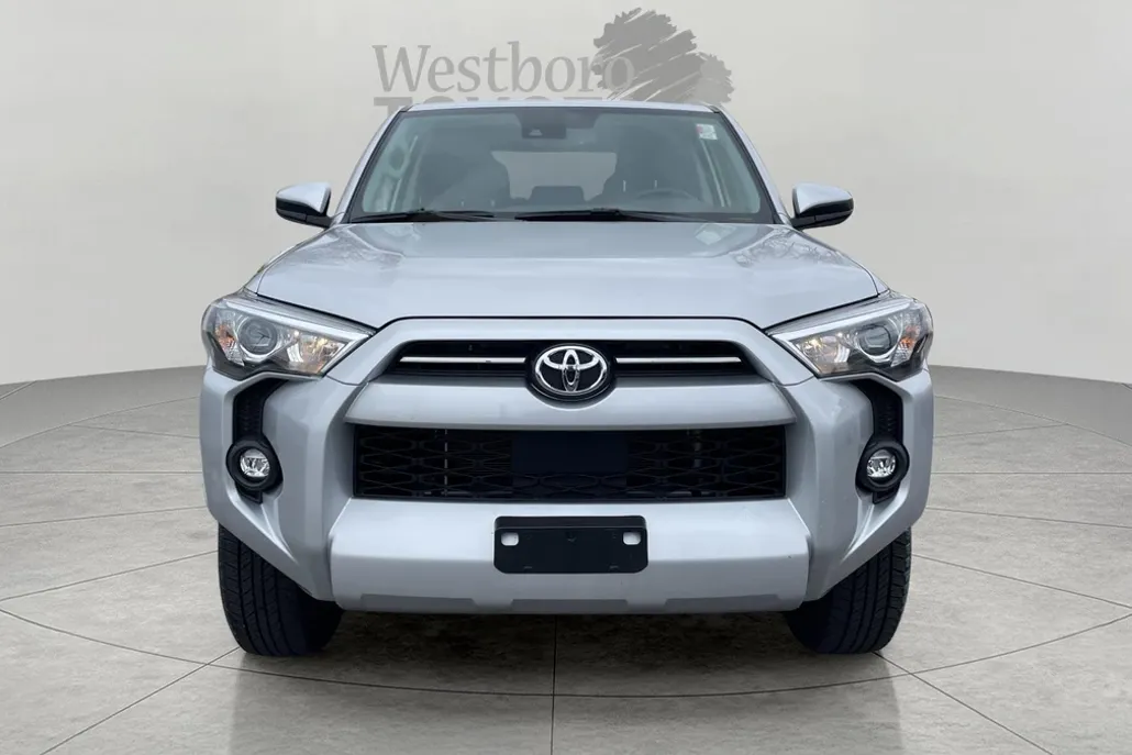2024 Toyota 4Runner SR5 photo 1