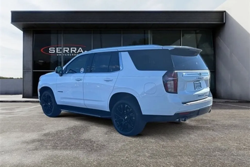 2023 Chevrolet Tahoe Premier photo 1