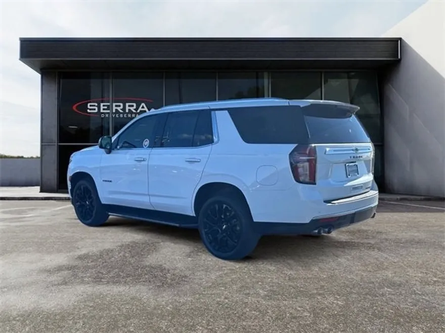 2023 Chevrolet Tahoe Premier photo 1
