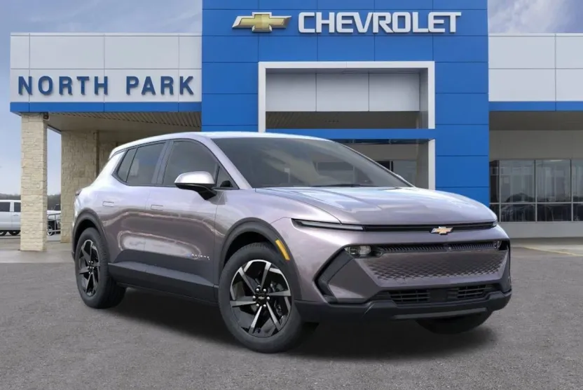 2026 Chevrolet Equinox EV 1LT photo 1